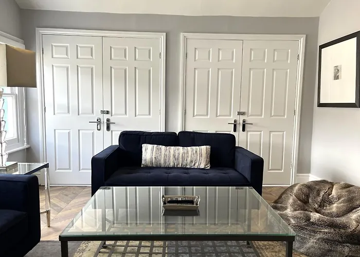 Secret Boutique Abode In Beautiful Clifton Village
